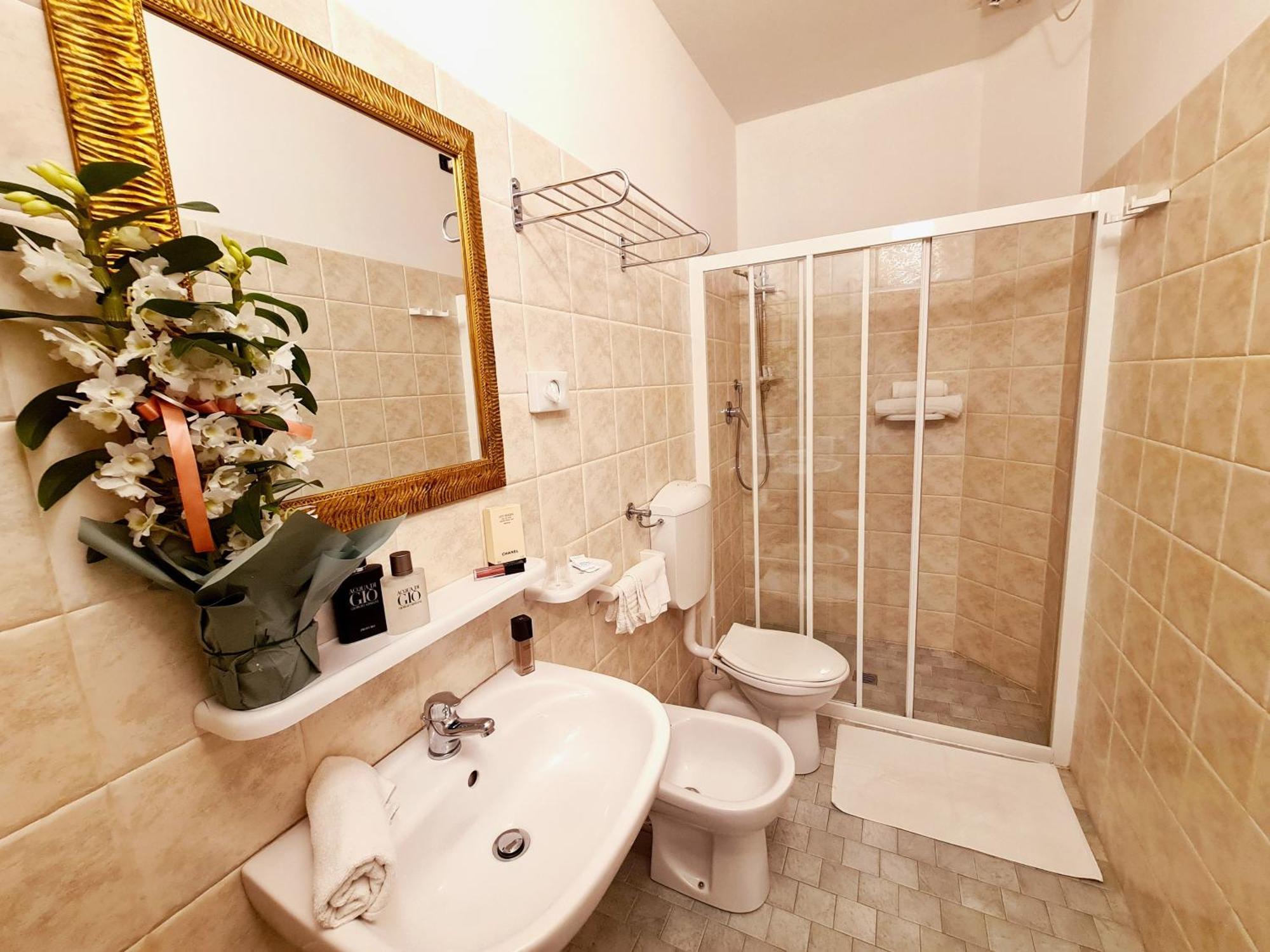 Hotel Laura Cesenatico Kamer foto