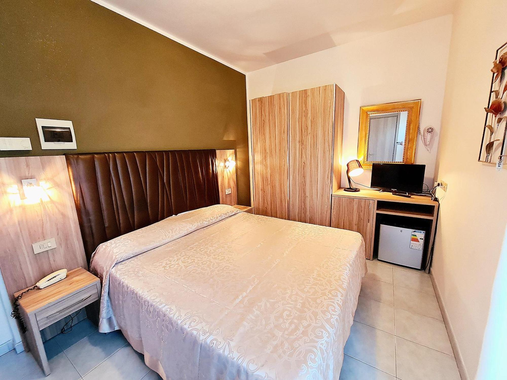 Hotel Laura Cesenatico Kamer foto